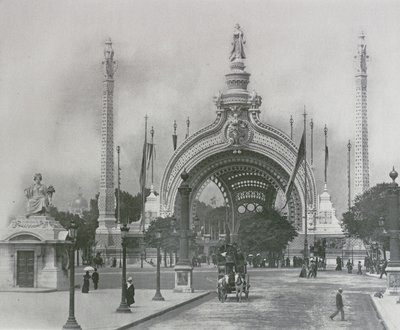 Haupteingang - Weltausstellung in Paris 1900 von French Photographer